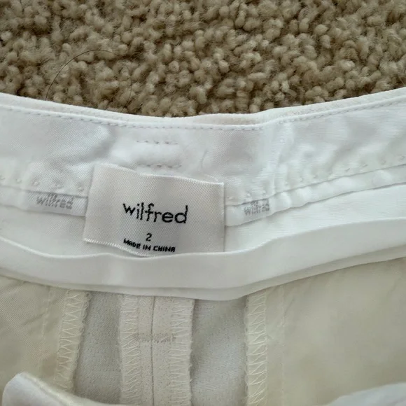 Aritzia Wilfred Cream Women's Shorts - Picture 4 of 4